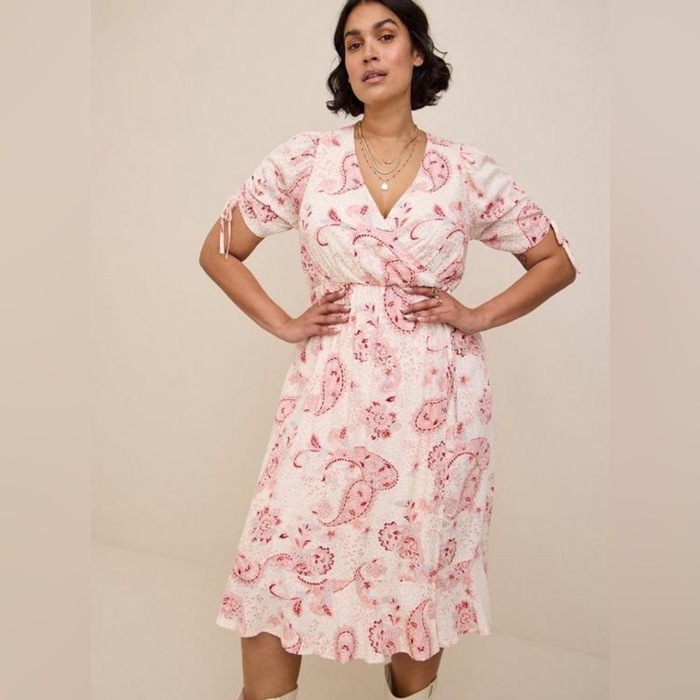 Torrid Light Pink Paisley Midi Swiss Linen Surplice Dress - New - Size 26 (4)